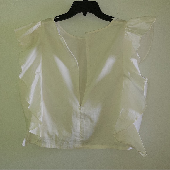 MISGUIDED | White Ruffle Sleeve Top - Picture 3 of 5